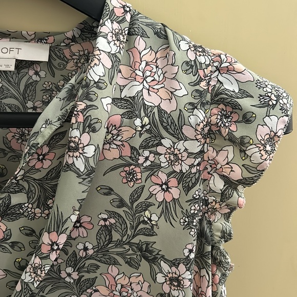 Loft cap sleeve blouse - Picture 1 of 3
